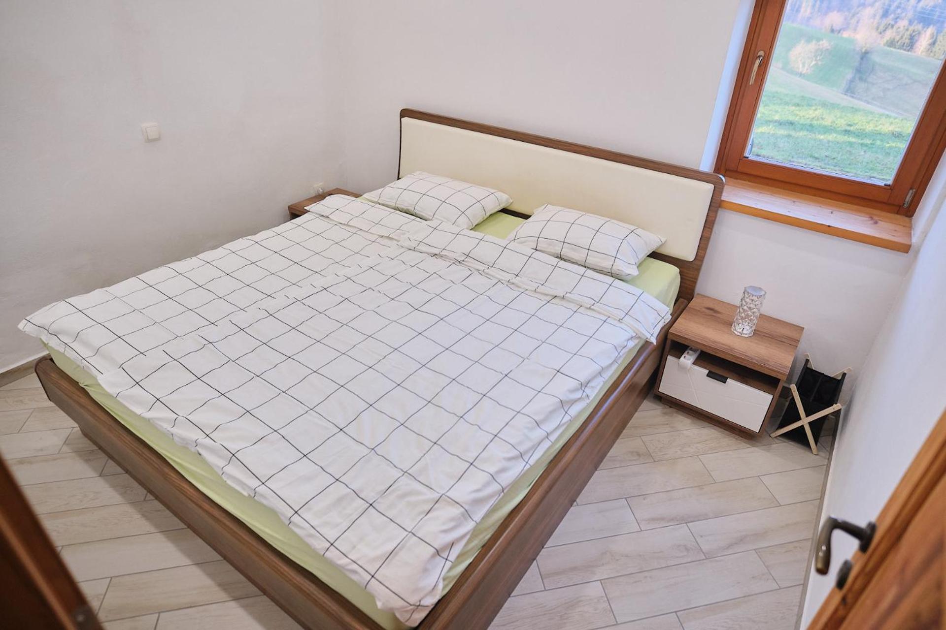 Hisa Na Zlatem Polju Vikendica *